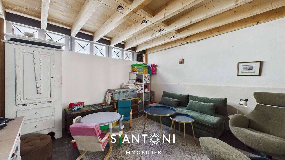 Appartement à BEZIERS