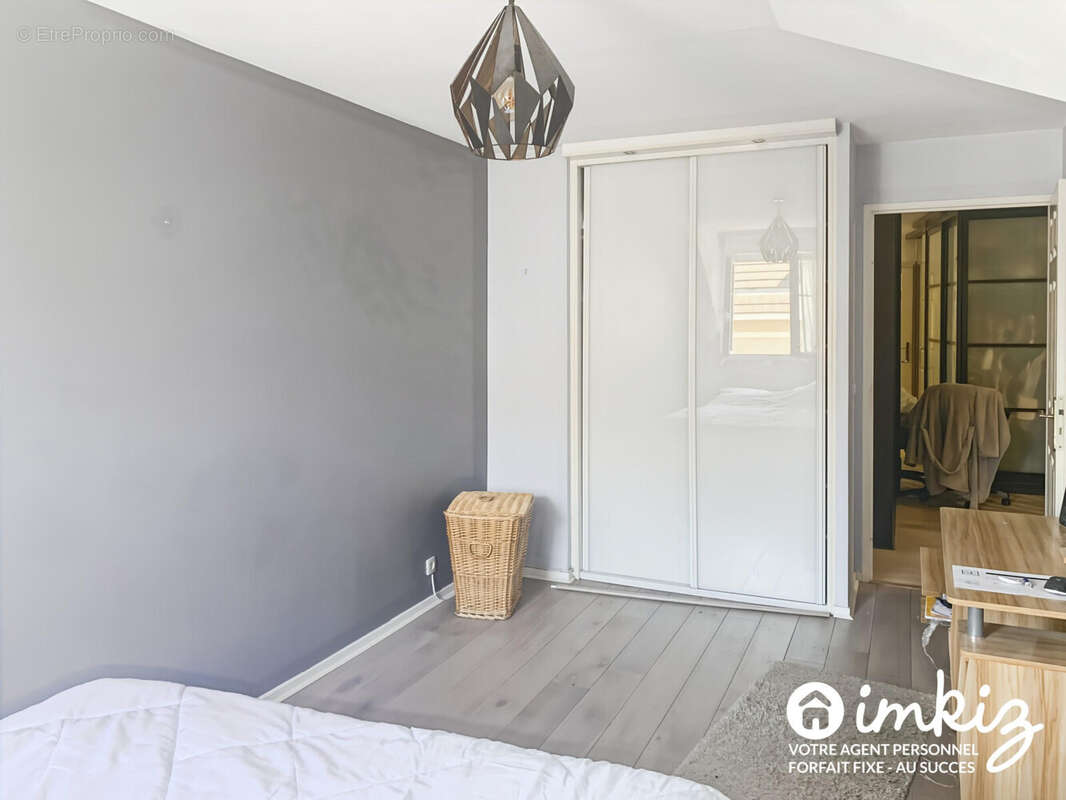 Émerainville Gare (7 min) – Duplex "Esprit Maison" - photo 6