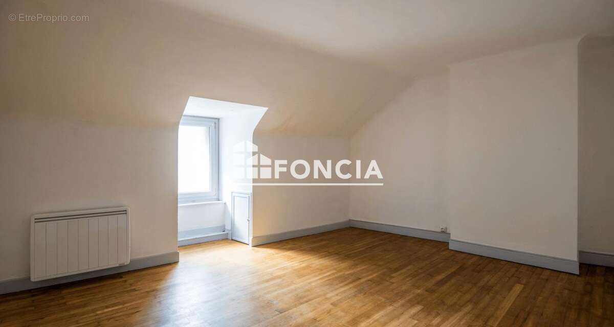 Maison de caractère en première ligne sur le Lot - photo 10