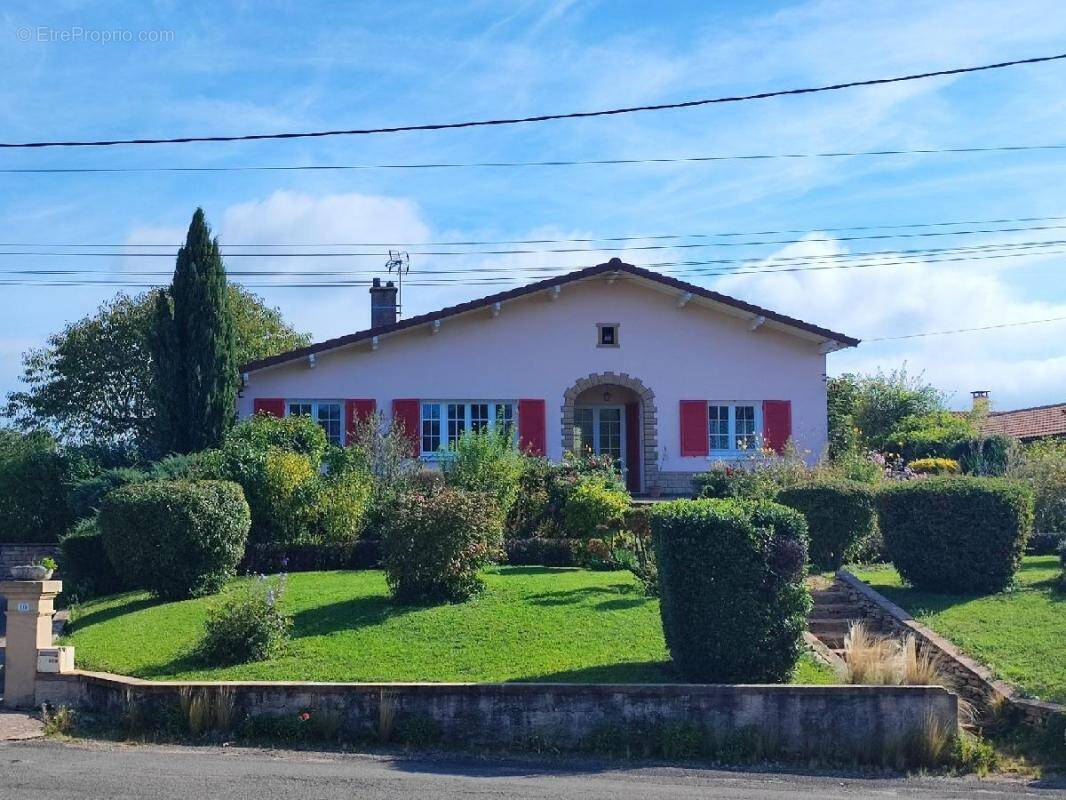 Maison à SANCE