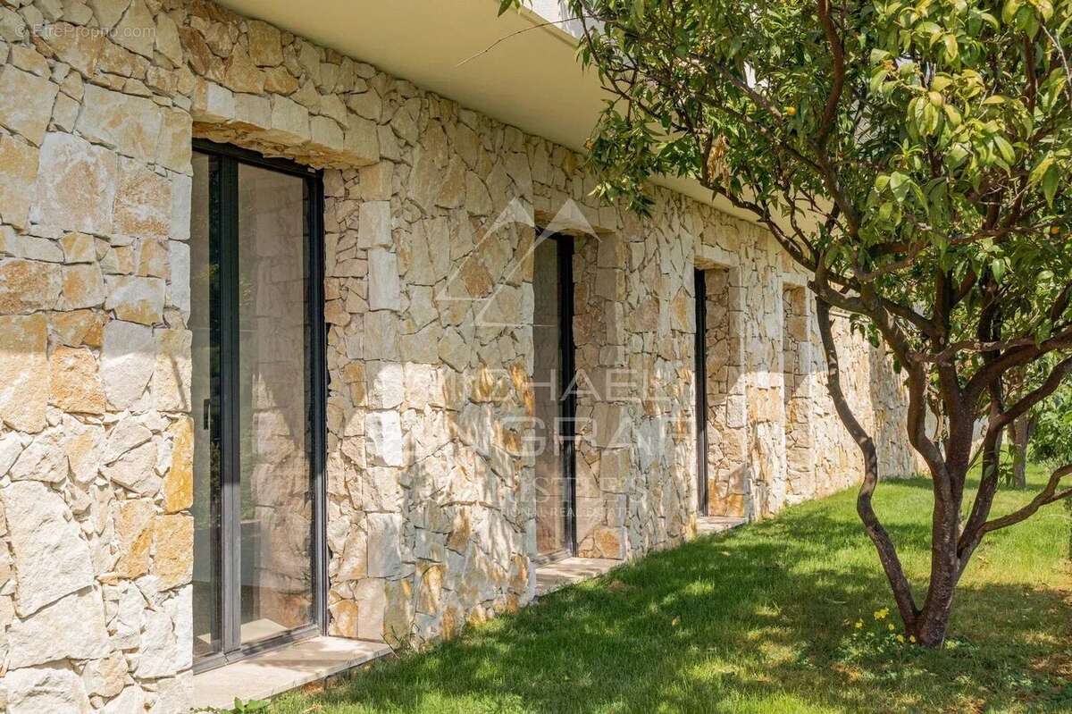 Maison à ROQUEBRUNE-CAP-MARTIN