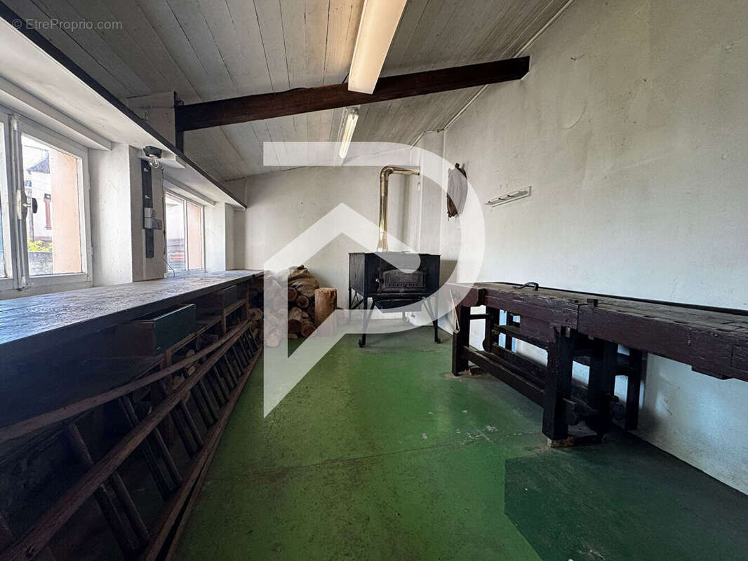 Maison de caractère 192 m² 7 pièces, dépendance & fort potentiel - photo 13
