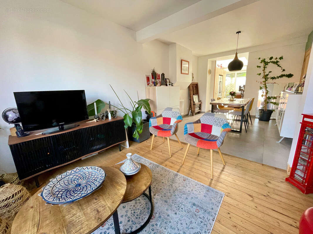 Maison à SAINT-MARTIN-BOULOGNE