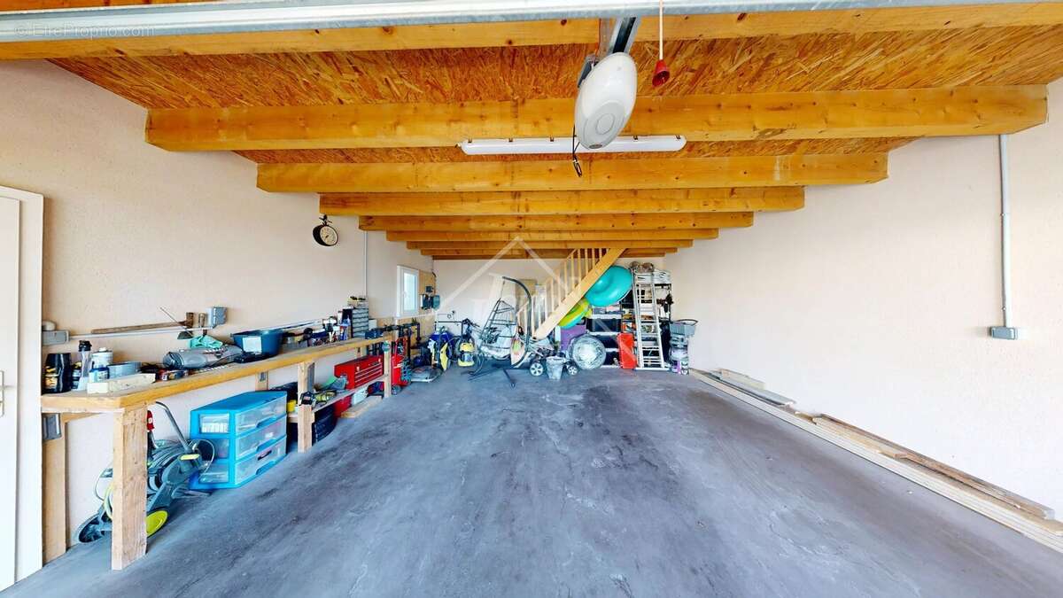 Maison à BELLERIVE-SUR-ALLIER