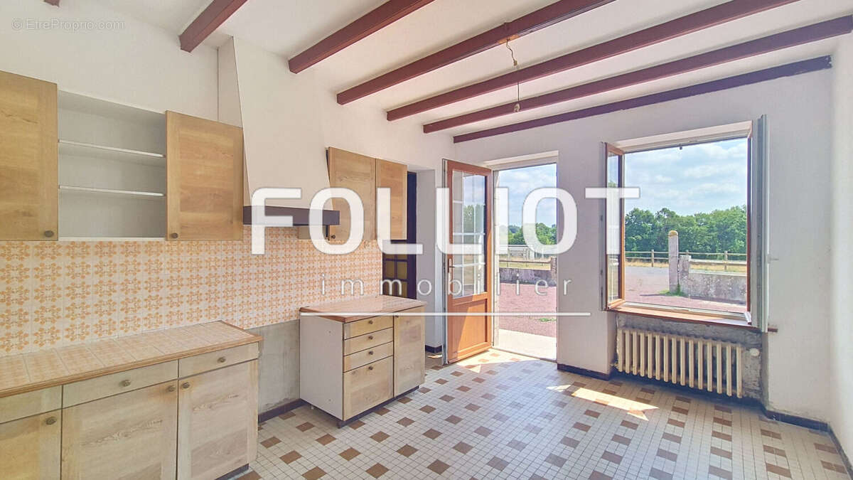 A vendre Maison en pierre au calme à Hudimesnil, proche Bréhal - photo 9