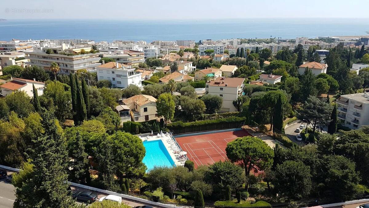 Piscine - Appartement à NICE