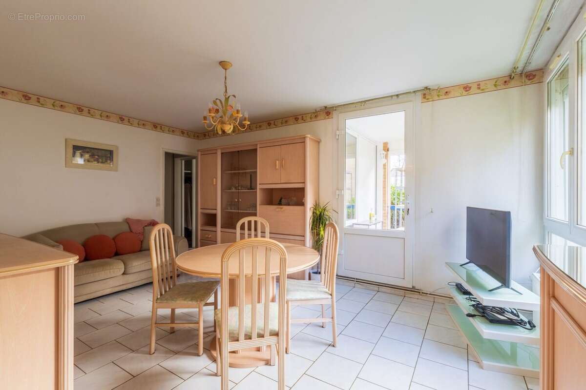 Appartement à WAMBRECHIES