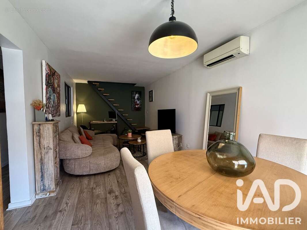 Photo 2 - Appartement à SAINT-RAPHAEL