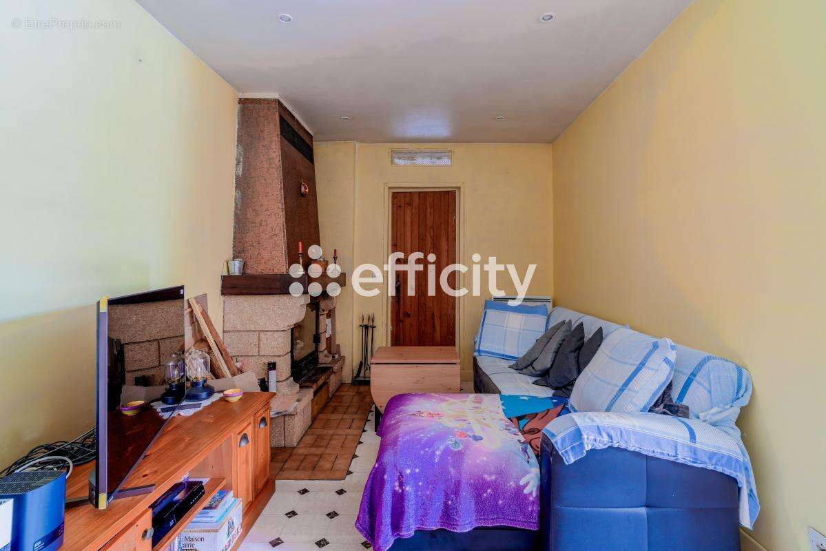 Maison à GOUSSAINVILLE