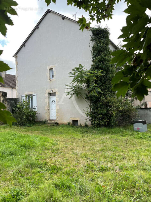 Maison à FOURCHAMBAULT