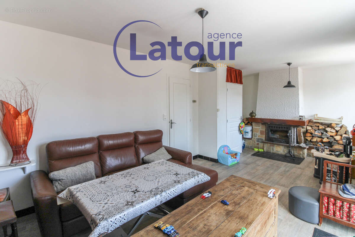 Maison à MESNIL-SUR-L'ESTREE