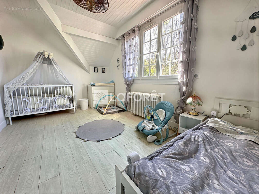 Maison à GIF-SUR-YVETTE