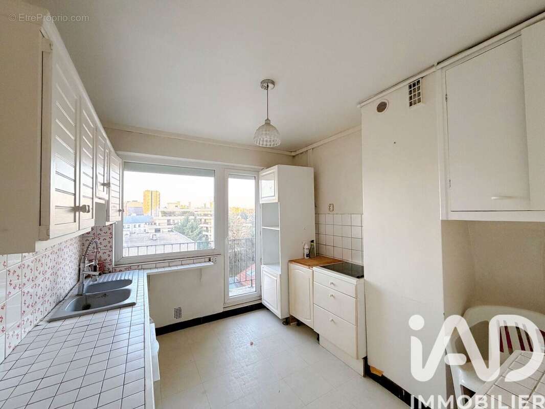 Photo 6 - Appartement à BOURG-LA-REINE