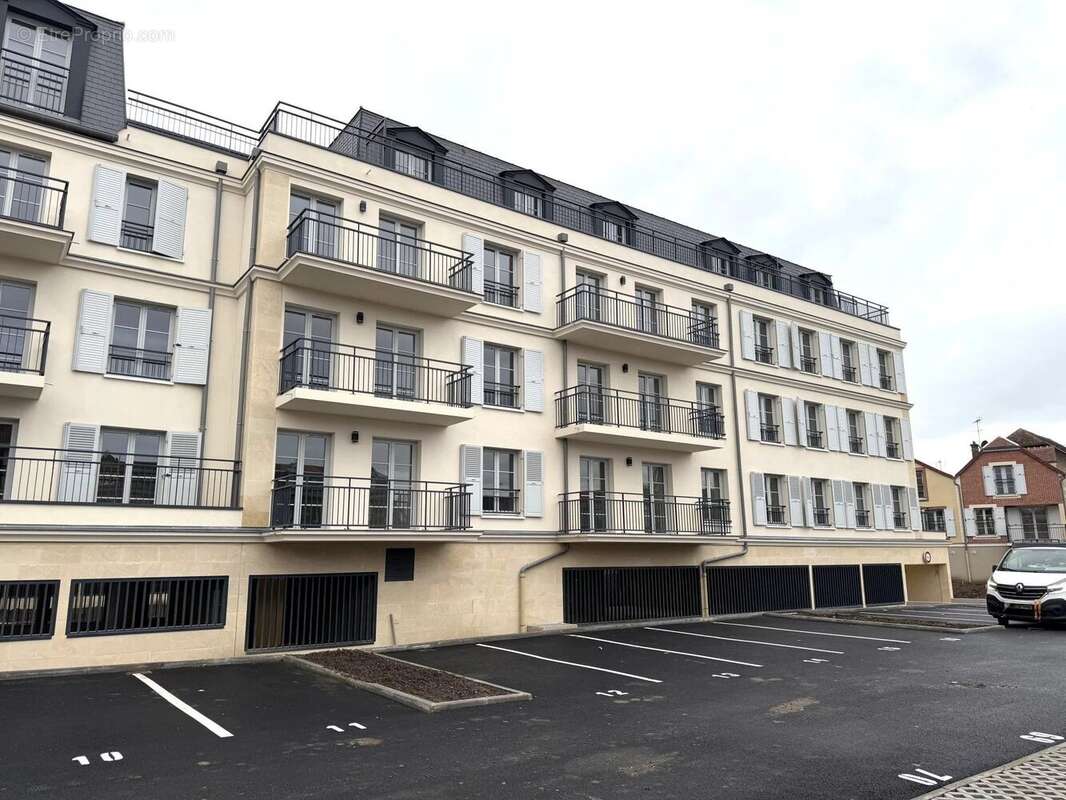 Appartement à COMPIEGNE