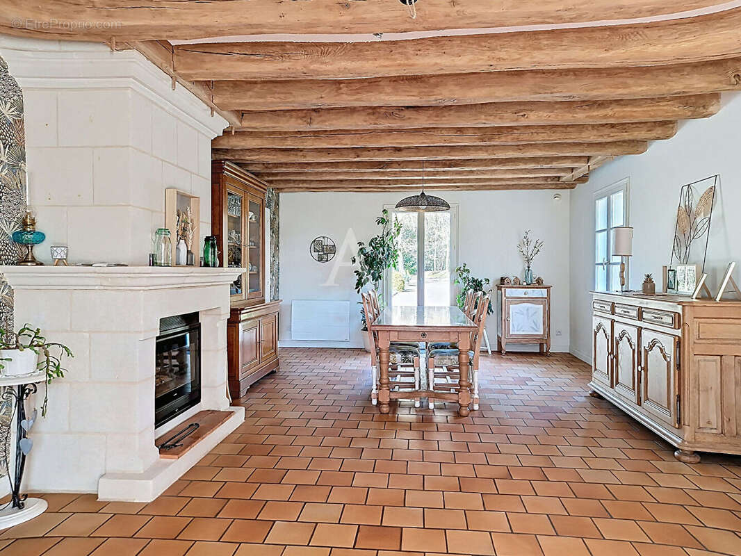 Maison à SAINT-MATHURIN-SUR-LOIRE