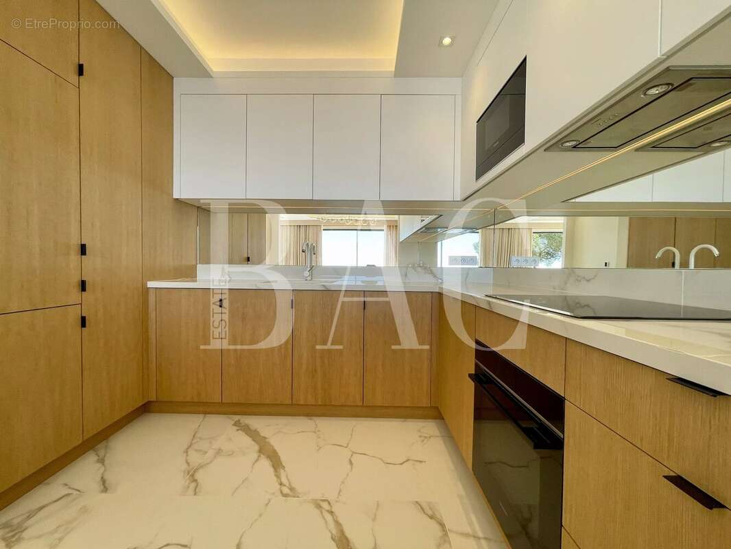 Maison à ROQUEBRUNE-CAP-MARTIN