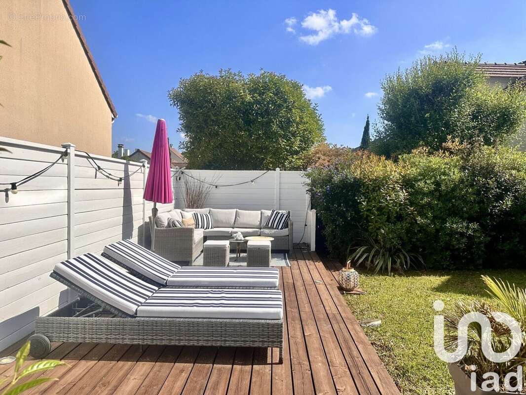 Photo 3 - Maison à THIAIS