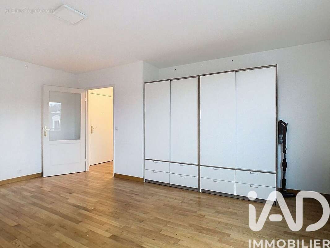 Photo 4 - Appartement à SAINT-CYR-L&#039;ECOLE
