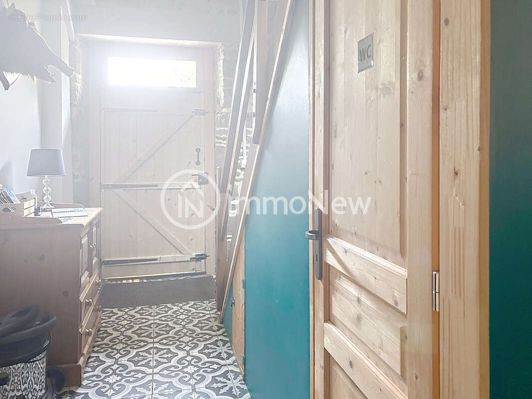 Maison 152 m2 au calme avec gite sur terrain 5000 m2 a 5 minutes de sourdeval - photo 13