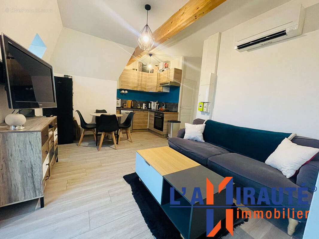 Appartement à SARTROUVILLE