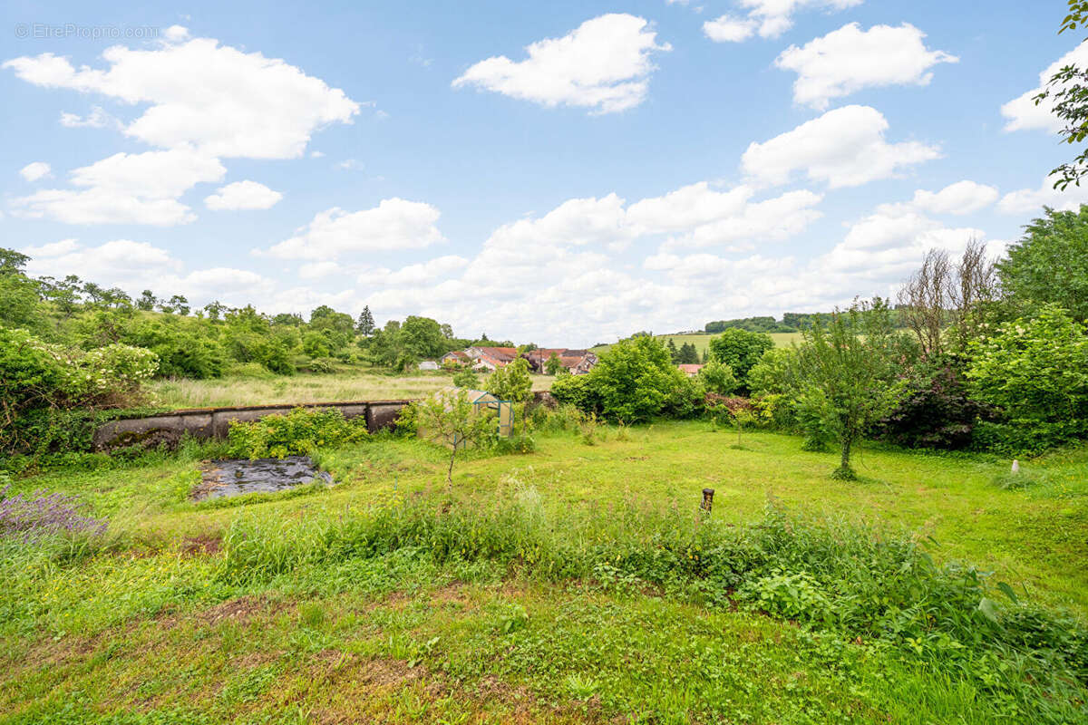 Maison à BOUXURULLES