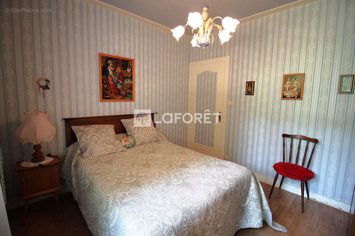 Agréable plain-pied de 124 m² situé sur la commune de Mareuil en Périgord - photo 11