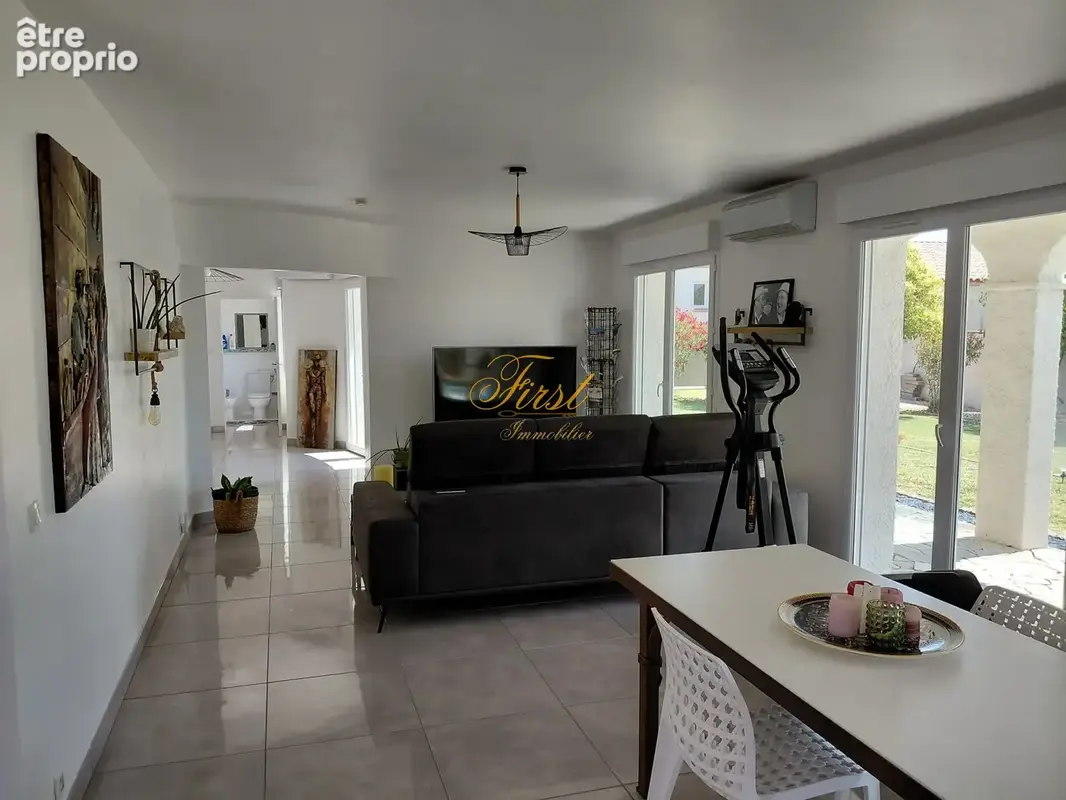 SUSSARGUES ( 17 km NEst de MTP) villa 130 m2 + 80 m2 annexes sur 1800 m2 - photo 8