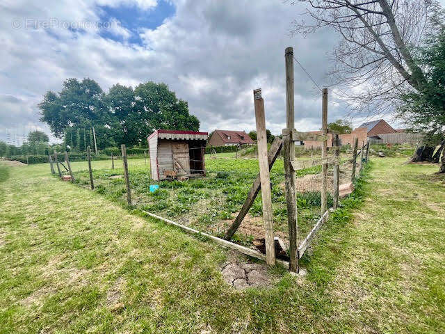 Terrain à MORBECQUE