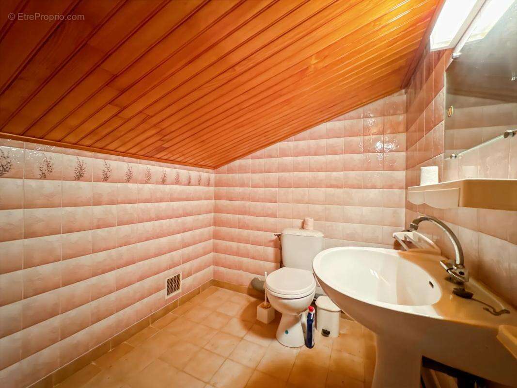 Maison à THEZAN-DES-CORBIERES