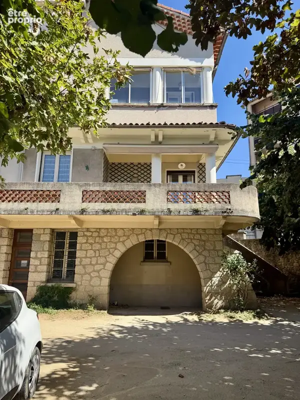 Appartement à AUBENAS