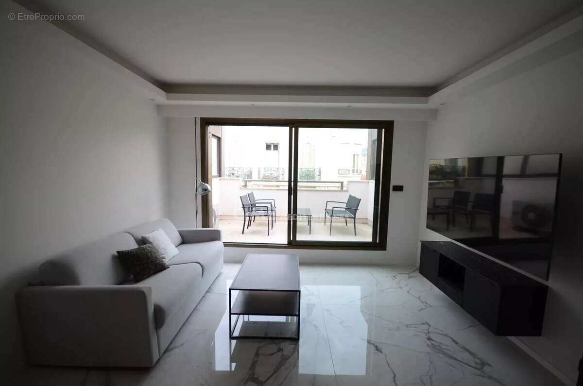 Gray d'Albion - Studio avec terrasse - photo 7