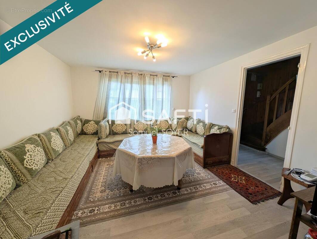 Photo 1 - Maison à TERGNIER