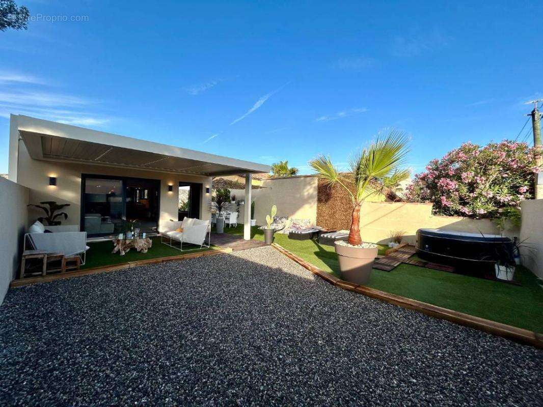 Maison à CARRY-LE-ROUET