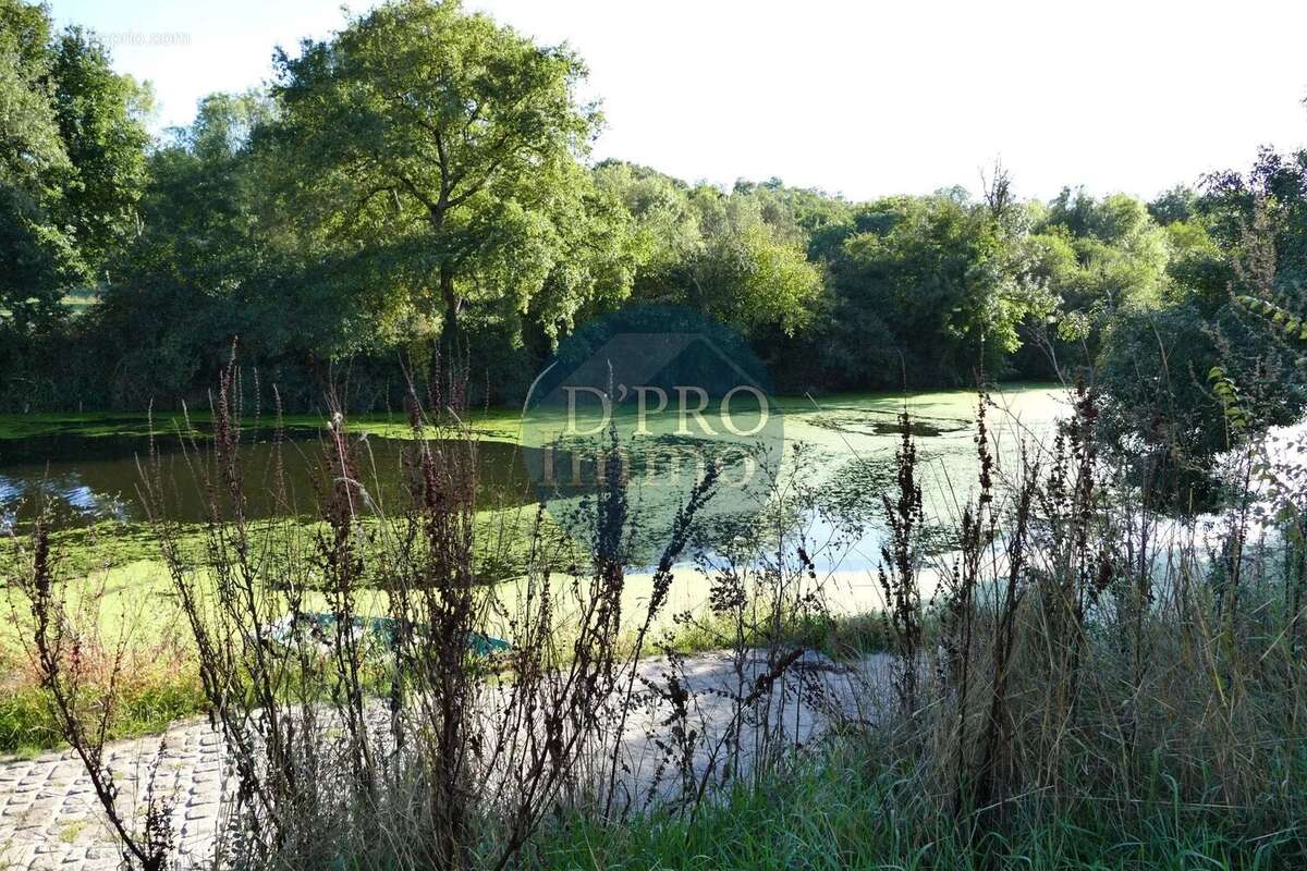Appartement à LA HAIE-FOUASSIERE
