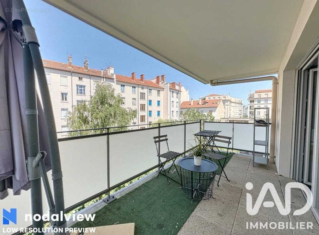 Photo 1 - Appartement à LYON-7E