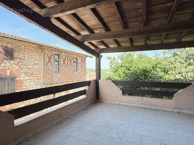 Maison à CASTELNAU-DE-LEVIS