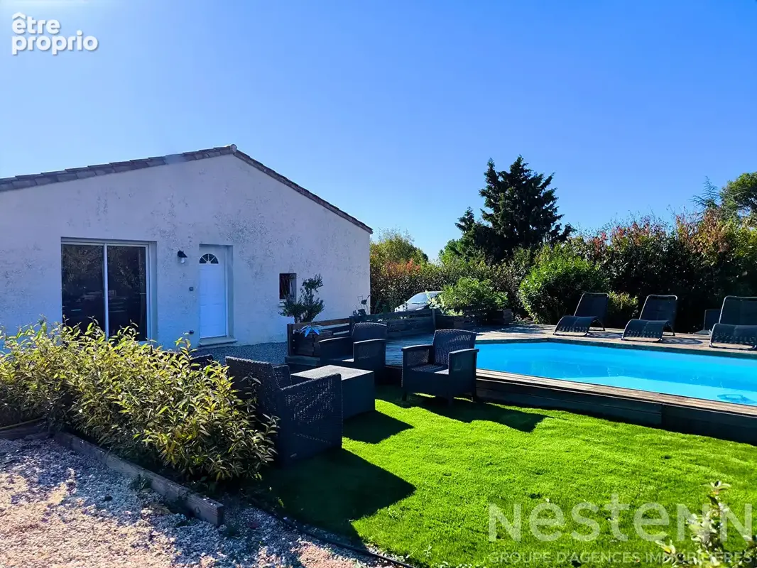 Villa de plain-pied de 158 m² avec studio, piscine et 1,5 hectare de terrain - photo 19