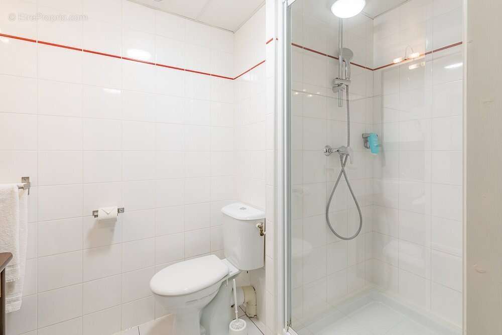 INVESTISSEMENT LOCATIF  Agen  Résidence Appart'City Confort Agen Centre - 6.99 % de rentabilité - photo 5