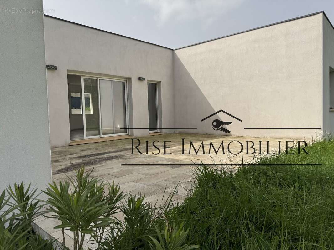 Maison à LA CASSAIGNE