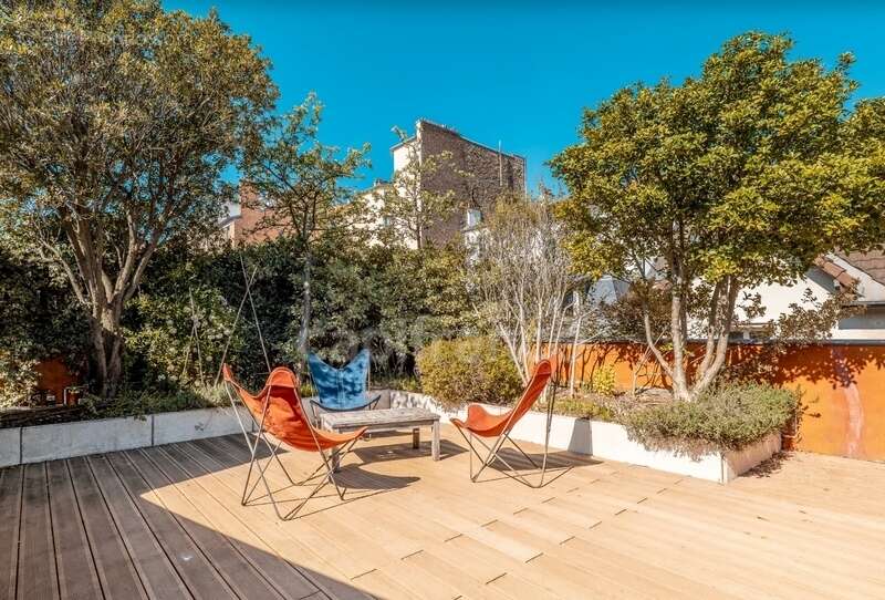 Maison à COURBEVOIE