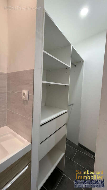Appartement à FOUGERES