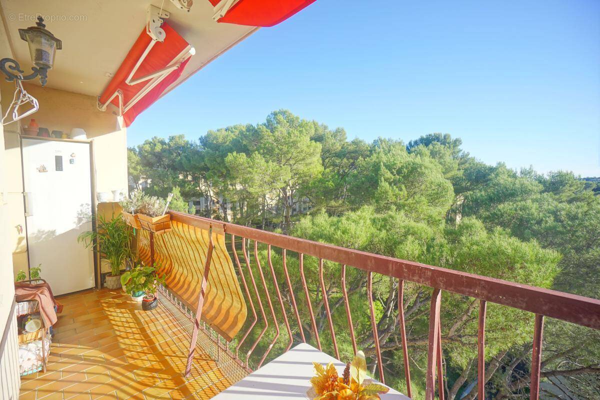 Appartement à LE CANNET