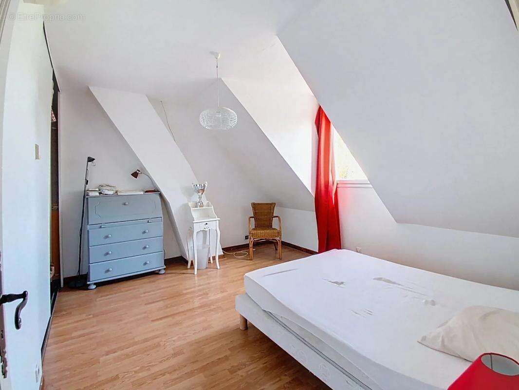 Maison à VILLECRESNES