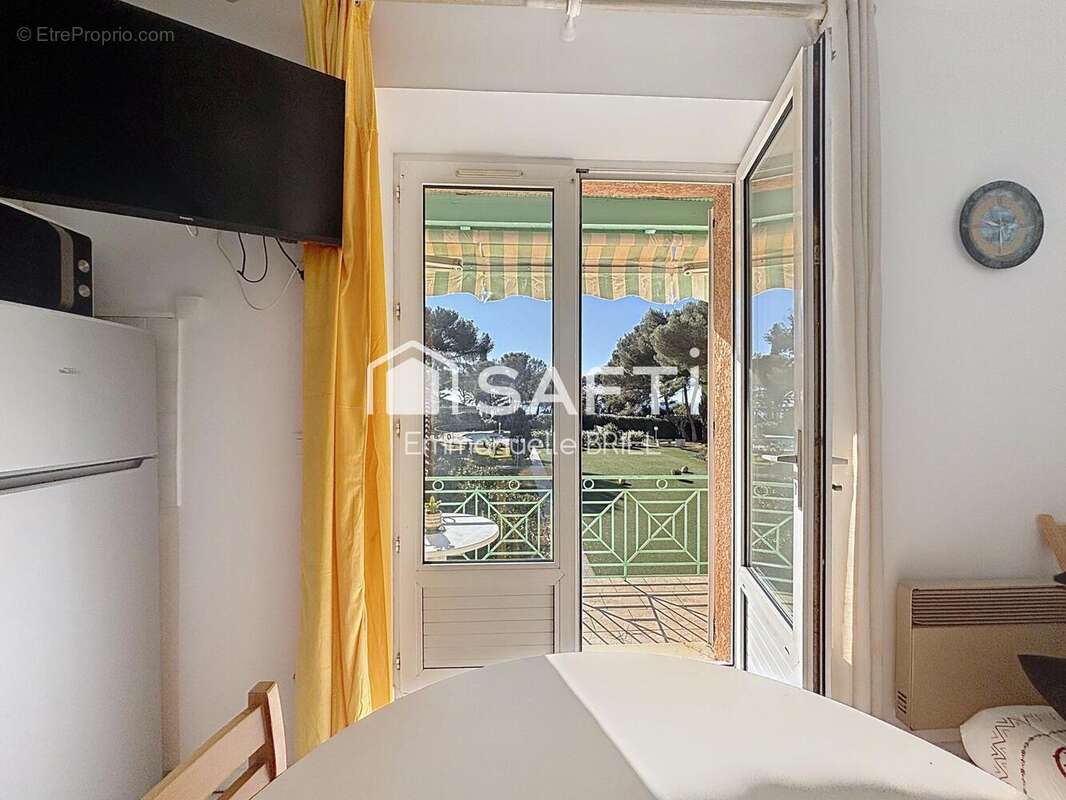 Photo 4 - Appartement à SAINT-RAPHAEL