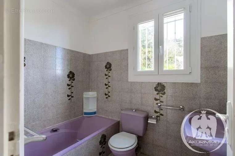 Appartement à LA TURBIE