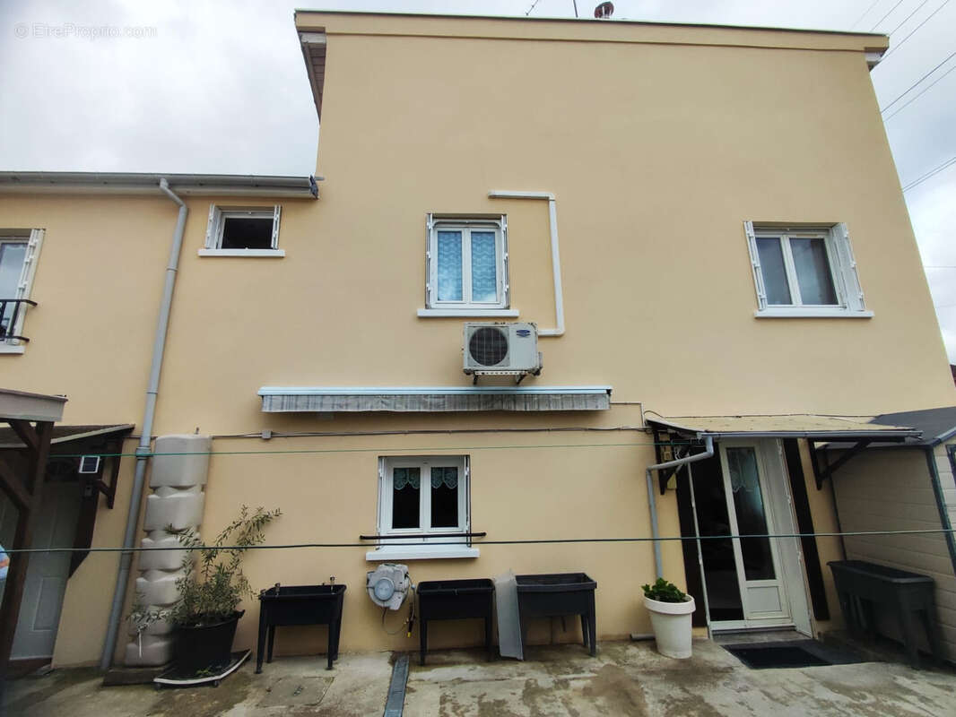 Maison à AULNAY-SOUS-BOIS