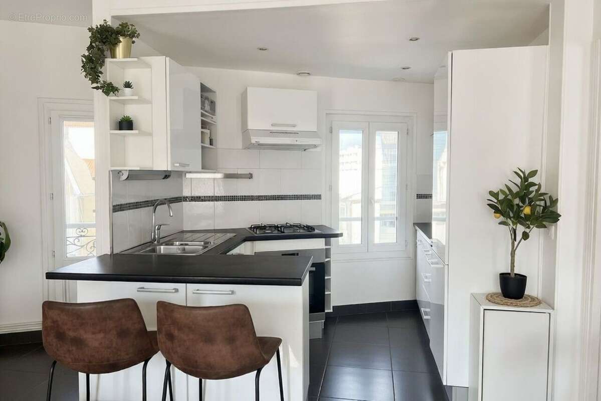 Appartement à SAINT-MAUR-DES-FOSSES