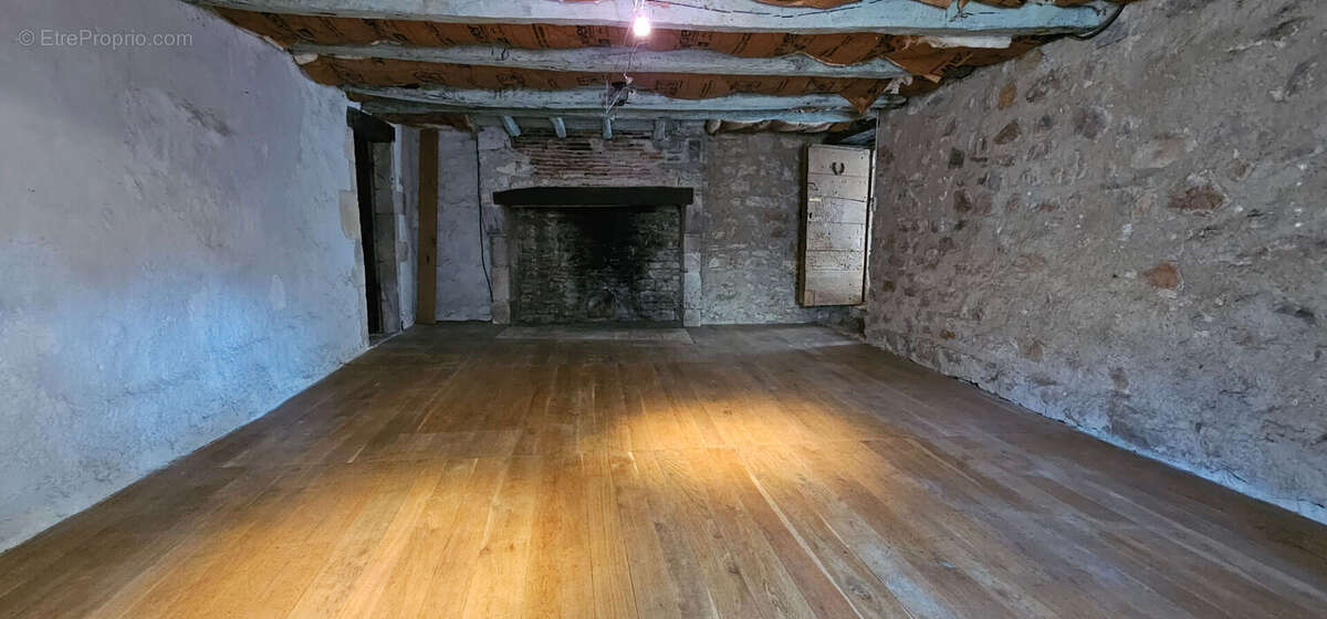 Maison de village Calvignac 5 pièce(s) 151 m2 - photo 10