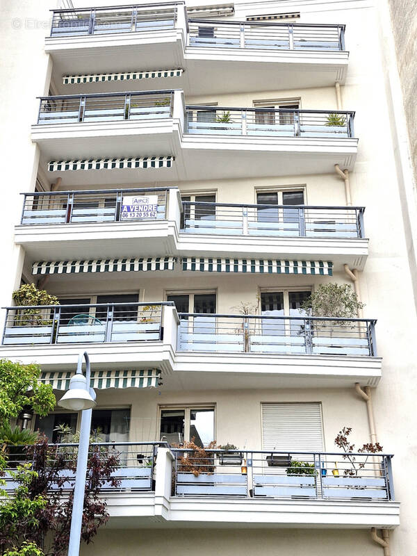 Appartement à BRON