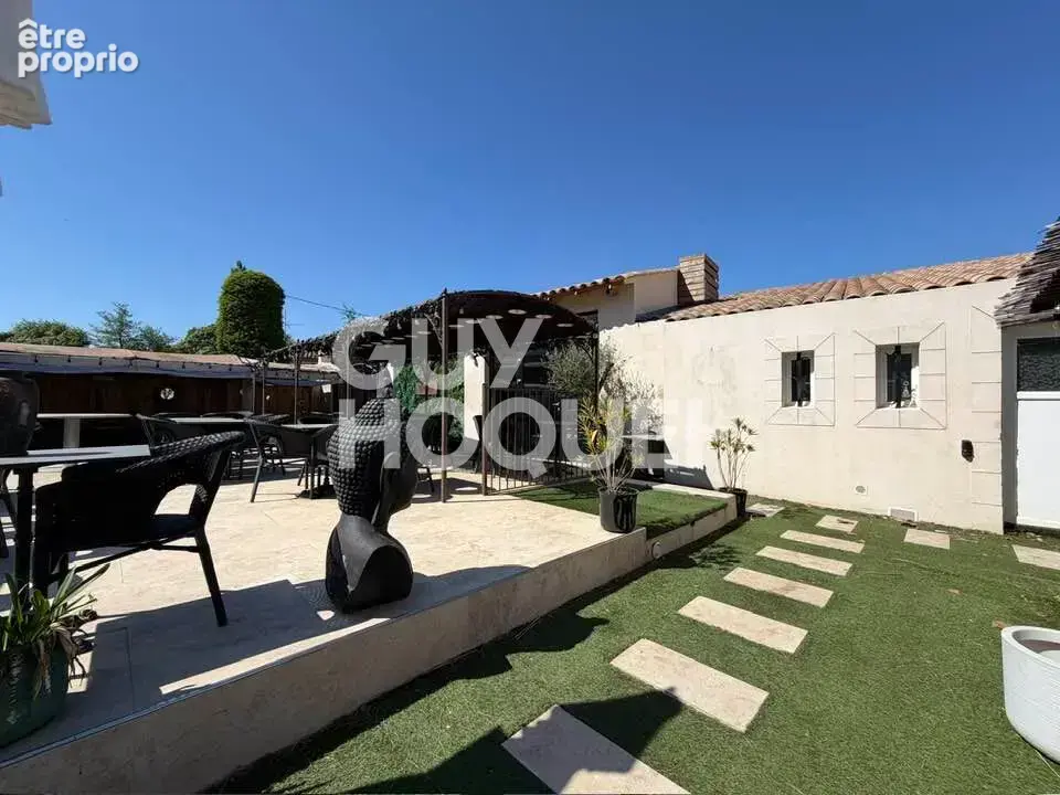 Maison L'Isle-sur-la-Sorgue, partage des eaux   de  120 m2 - photo 4